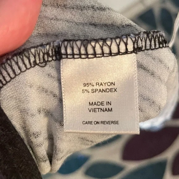 Ruffle collar sleeveless blue and black dress with tie belt - Picture 8 of 10